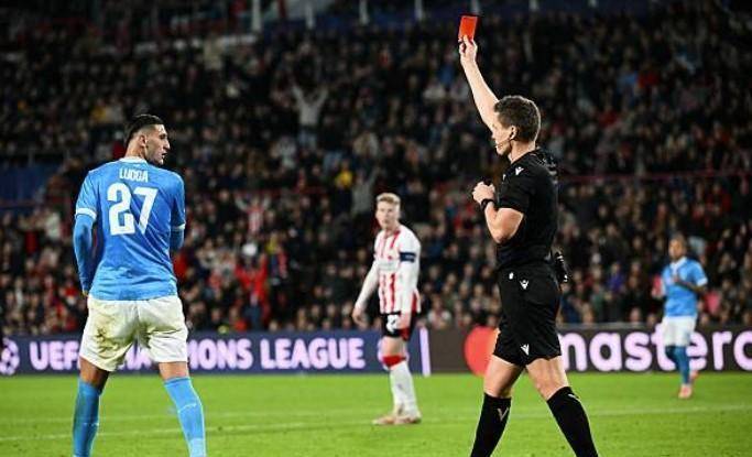 英雄联盟比赛投注 -国王杯加时末段走向成谜,那不勒斯调整名单,赛场秩序良好,细节决定成败(足坛不一样的轨迹)