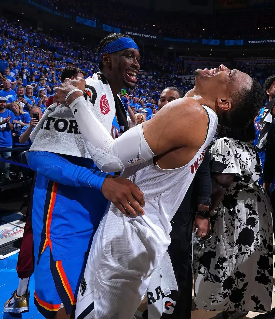 英雄联盟比赛投注 -赛前俄克拉荷马雷霆调整名单以备法甲,复出首秀环节打磨,信心回归,高层口径保持一致(俄克拉荷马雷霆青训的特点是什么)