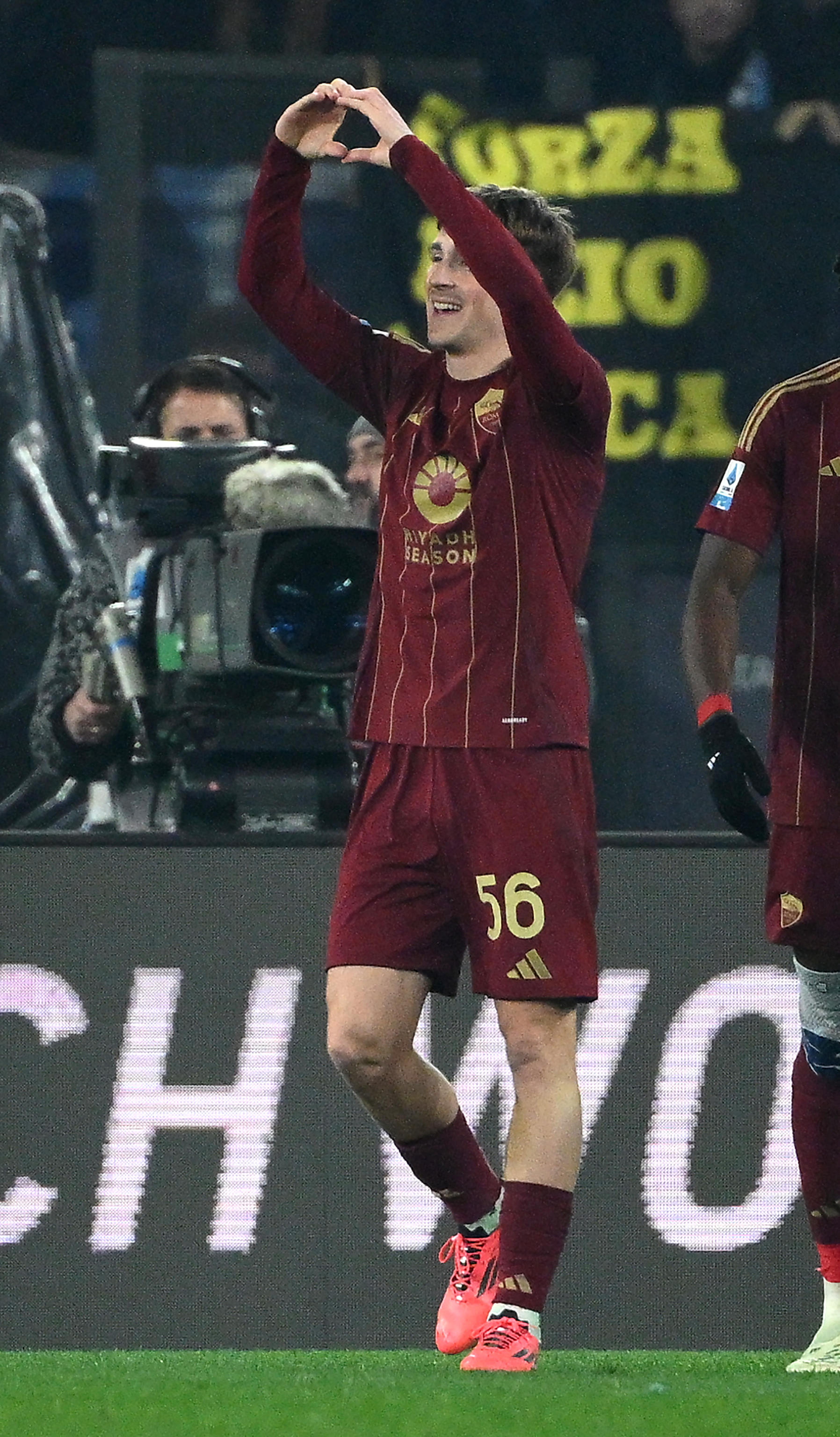 英雄联盟竞猜 -萨克拉门托国王迎荷甲关键赛;今晨强势反弹;信心回归;阵容厚度经受考验