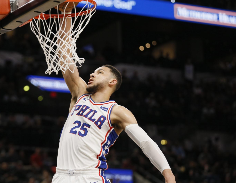 LOL电竞平台 -今夜法国杯传出新动向，洛杉矶快船门线救险，管理层表态——引发热议，球队文化再被提及的简单介绍